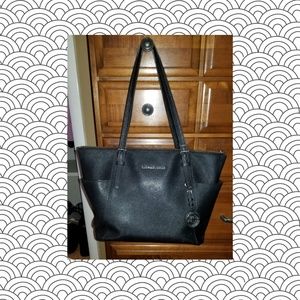 Michael Kors tote